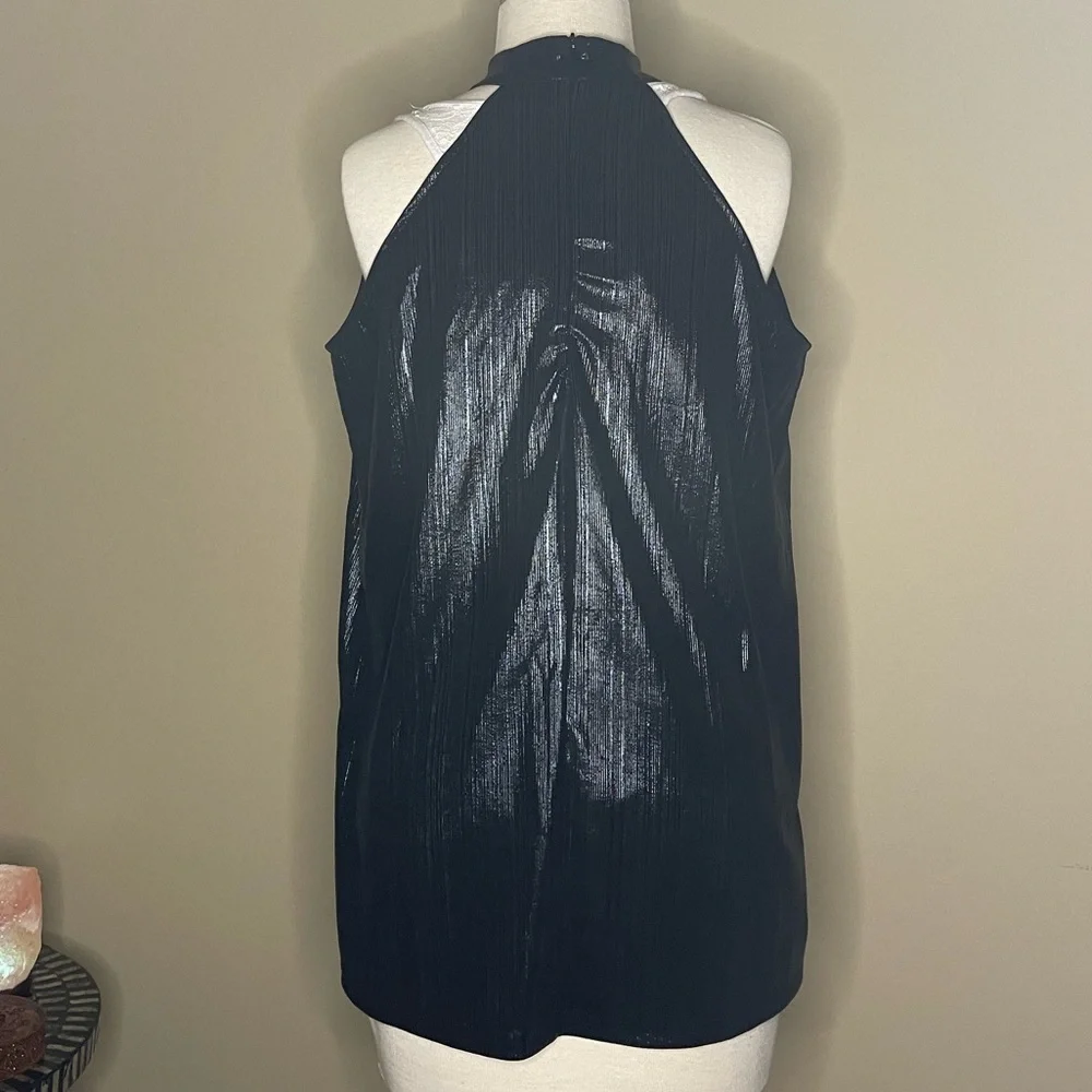 Shimmery Halter Blouse - Picture 3 of 4